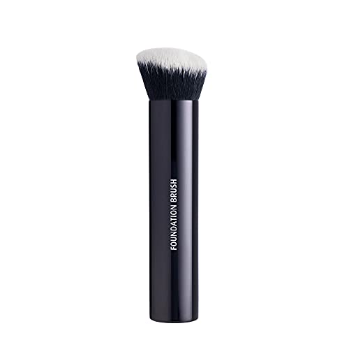 Lune+Aster Foundation Brush - High-performance, vegan Foundation Brush.