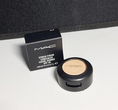 MAC Studio Finish Concealer SPF35 - NC15
