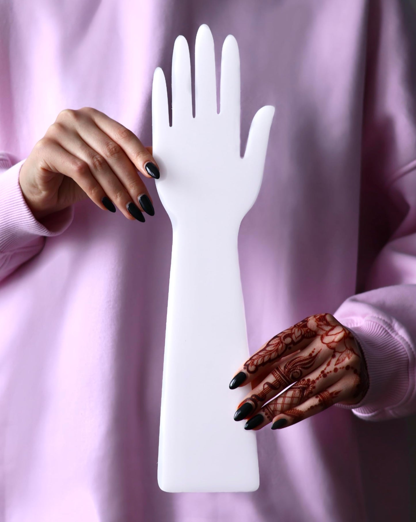 White Henna Hand - Practice Henna Tattoo Kit for Henna Paste, Plastic Hand Template for Temporary Tattoo, Mehendi, Body Art